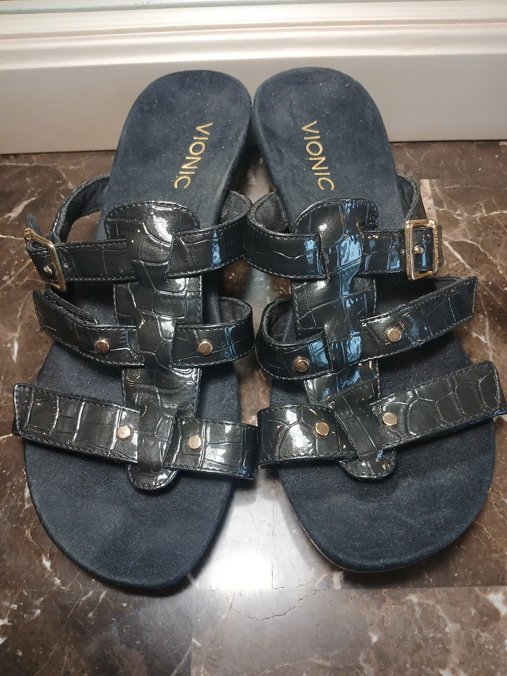 Vionic Black Croc-Embossed Triple Buckle Slide Sandals